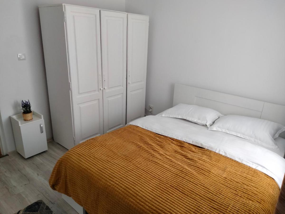 Bulevard Apartament Apartamento Alba Iulia Exterior foto